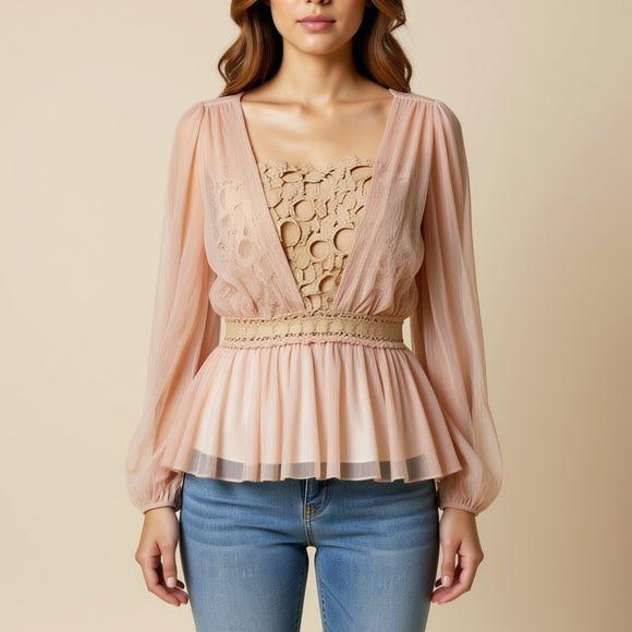 No Brandd Tops - ELEGANT BLUSH/CHAMPAGNE STUNNER/ TULLE & LACE ROMANTIC/BOHO (S/M)